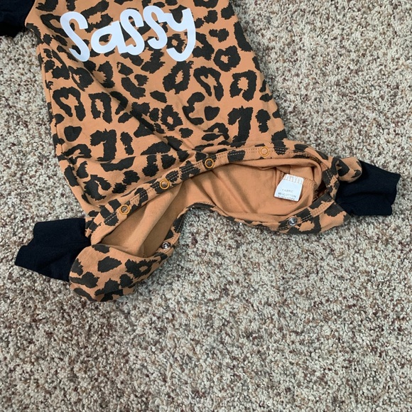 Cute One Piece Sassy Outfit - Picture 4 of 7